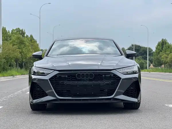 Audi A7 2024