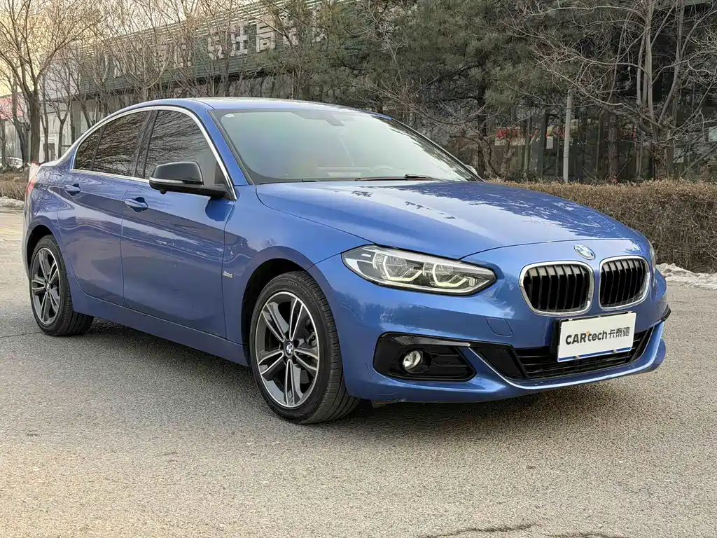 BMW 1 Series 2018 — фото 3