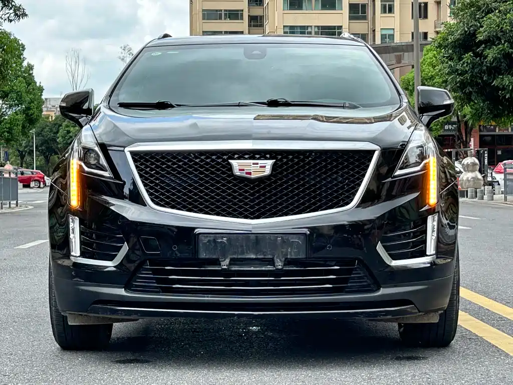 Cadillac XT5 2023 — фото 2