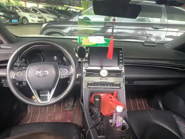 Toyota Avalon 2021