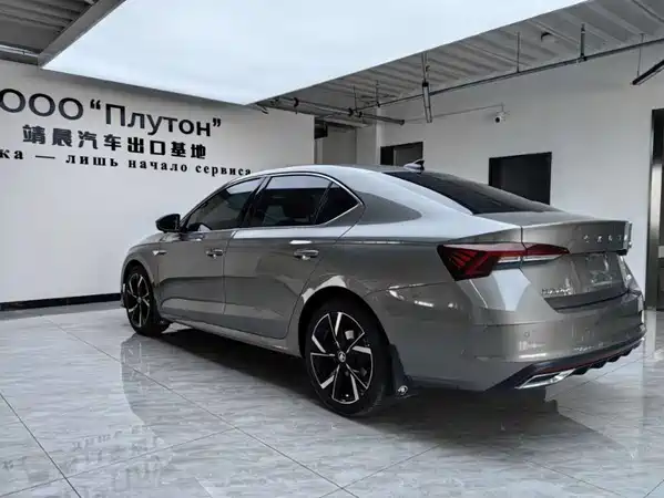 Skoda Octavia 2023