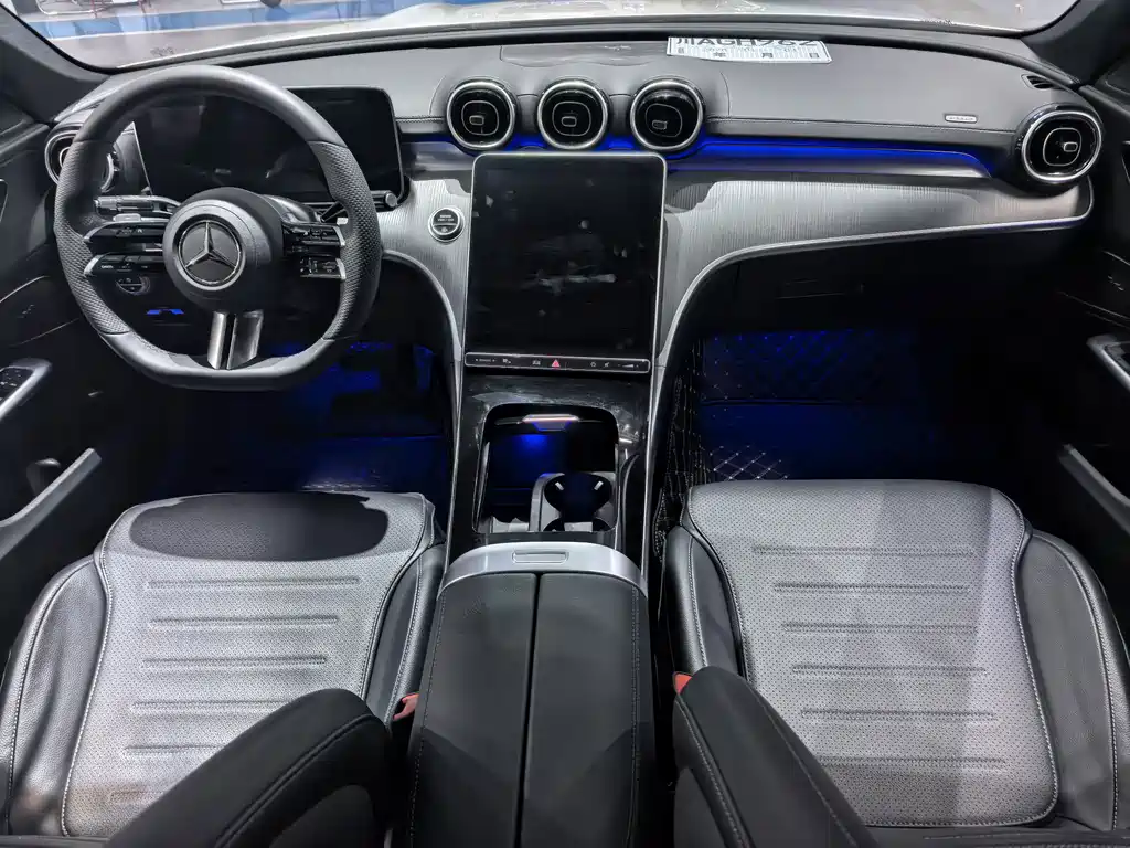 Mercedes-Benz C-Class 2022