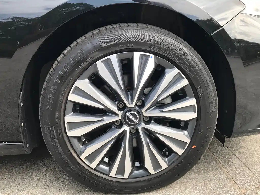 Nissan Teana 2023 — фото 11