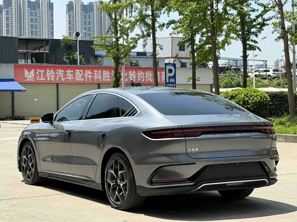 BYD Han 2022 — фото 12