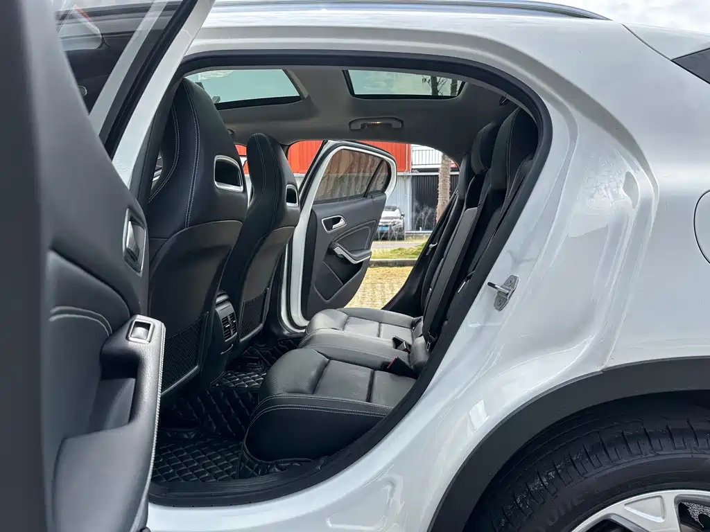 Mercedes-Benz GLA 2019 — фото 10