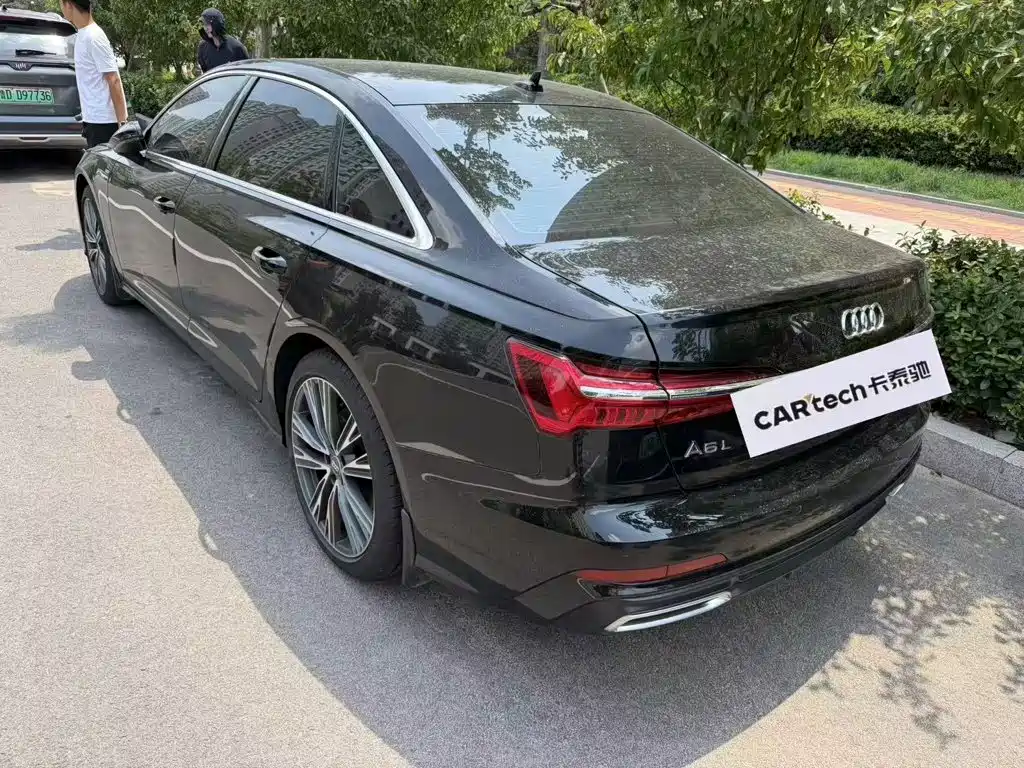 Audi A6L 2021