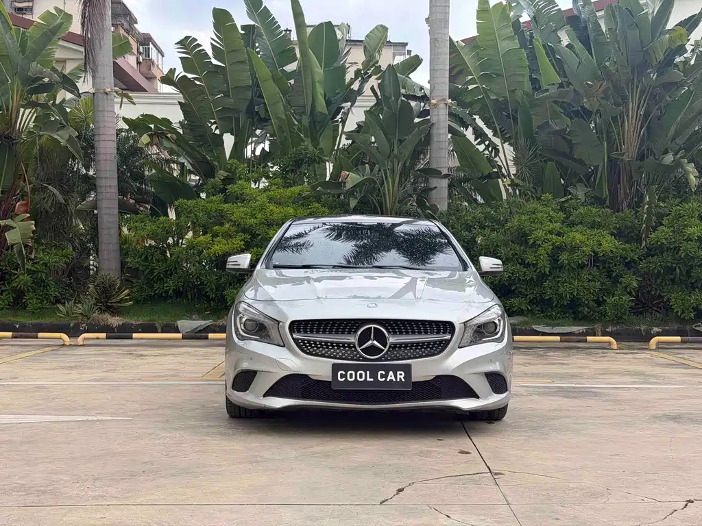 Mercedes-Benz CLA 2015