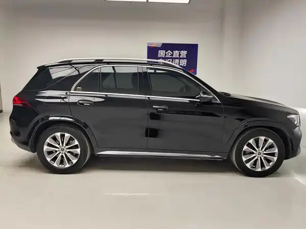 Mercedes-Benz GLE 2021