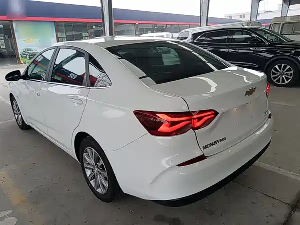 Chevrolet Monza 2020