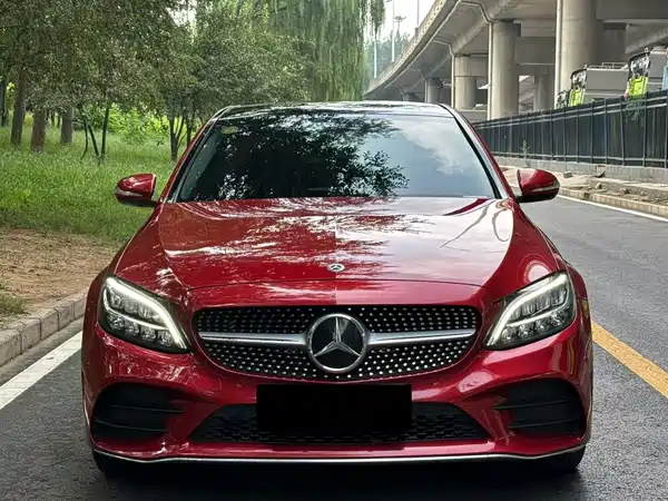 Mercedes-Benz C-Class 2020