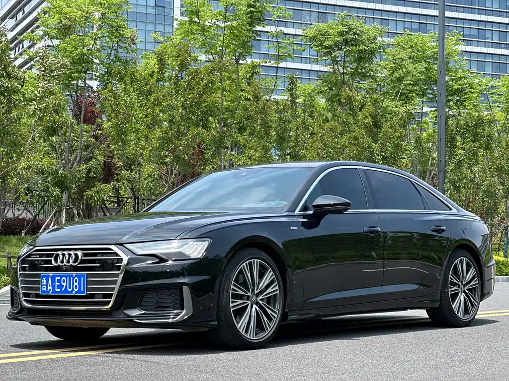 Audi A6L 2020 — фото 1