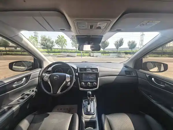 Nissan Tiida 2022