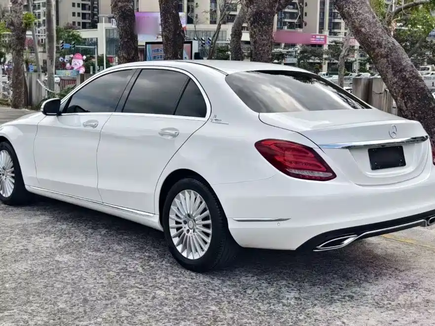 Mercedes-Benz C-Class 2016