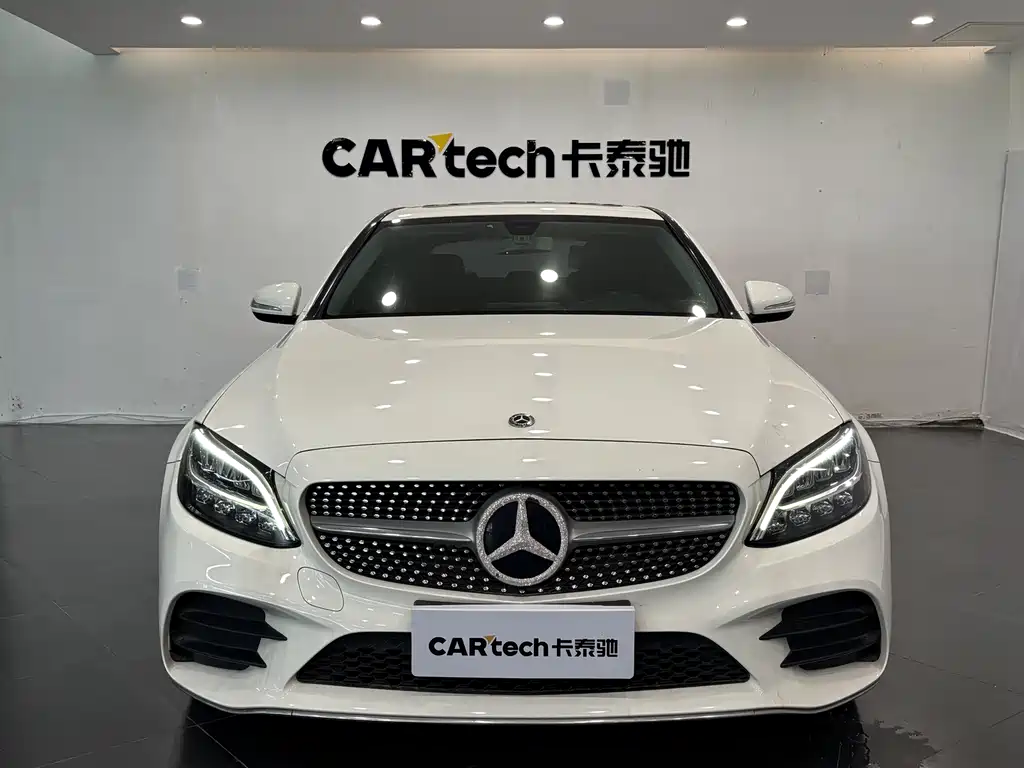 Mercedes-Benz C-Class 2019