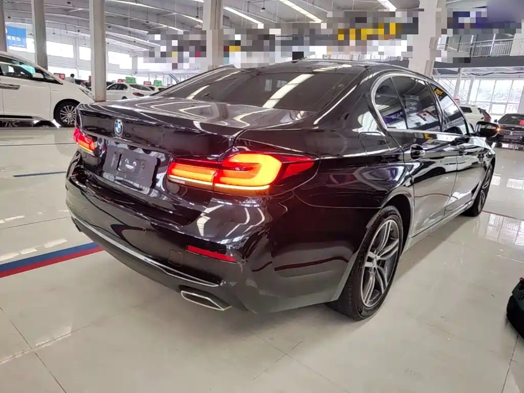 BMW 5 Series 2023