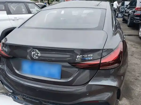MG MG5 2025