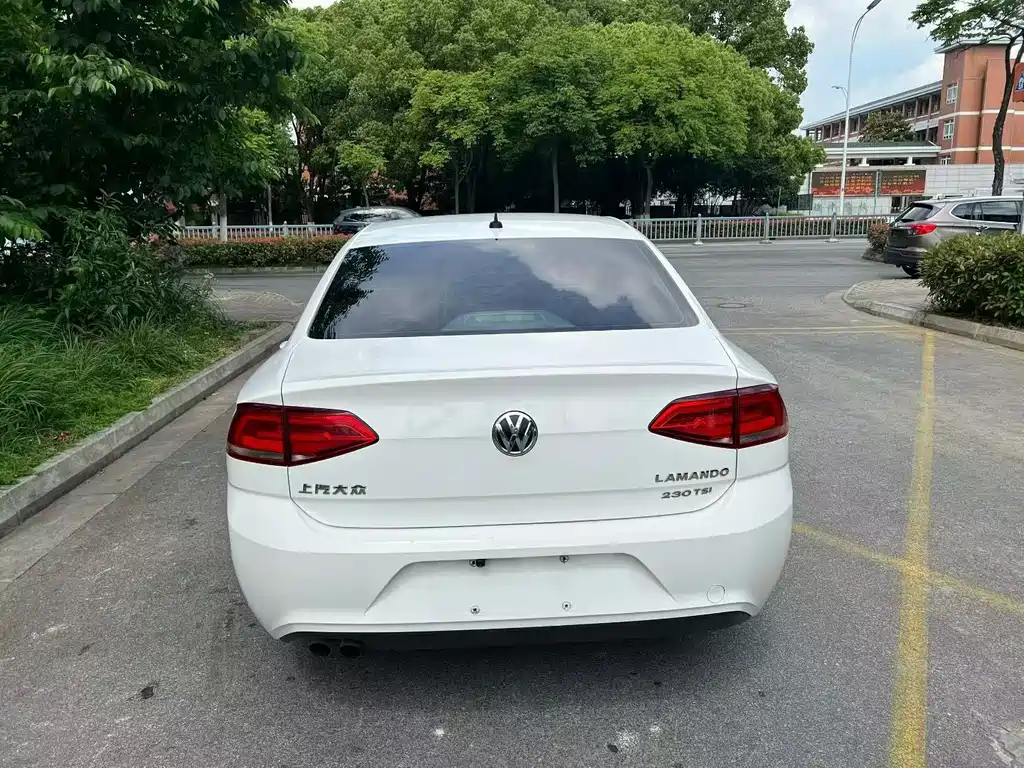 Volkswagen Lamando 2017