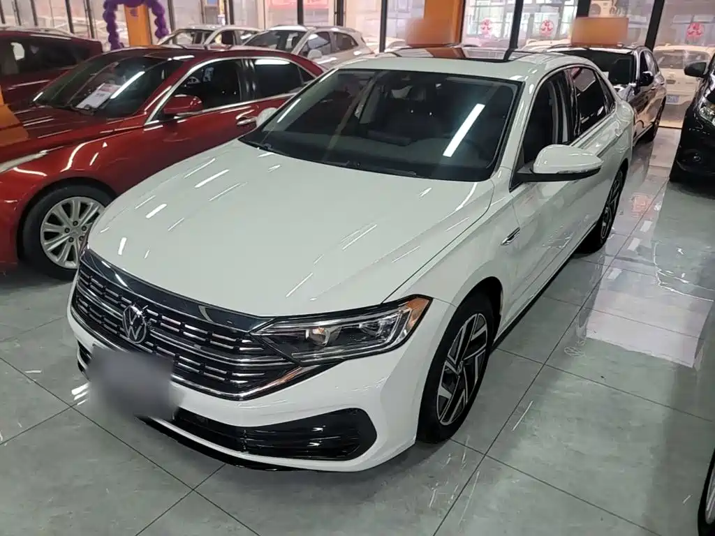 Volkswagen Sagitar 2023