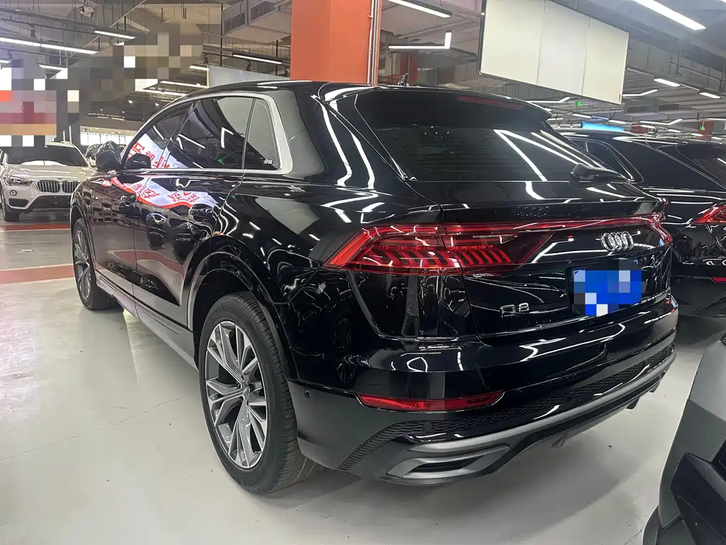Audi Q8 2020