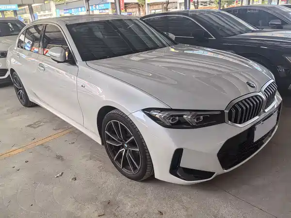 BMW 3 Series 2024