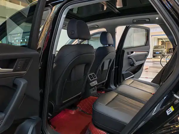 Audi Q5L 2022