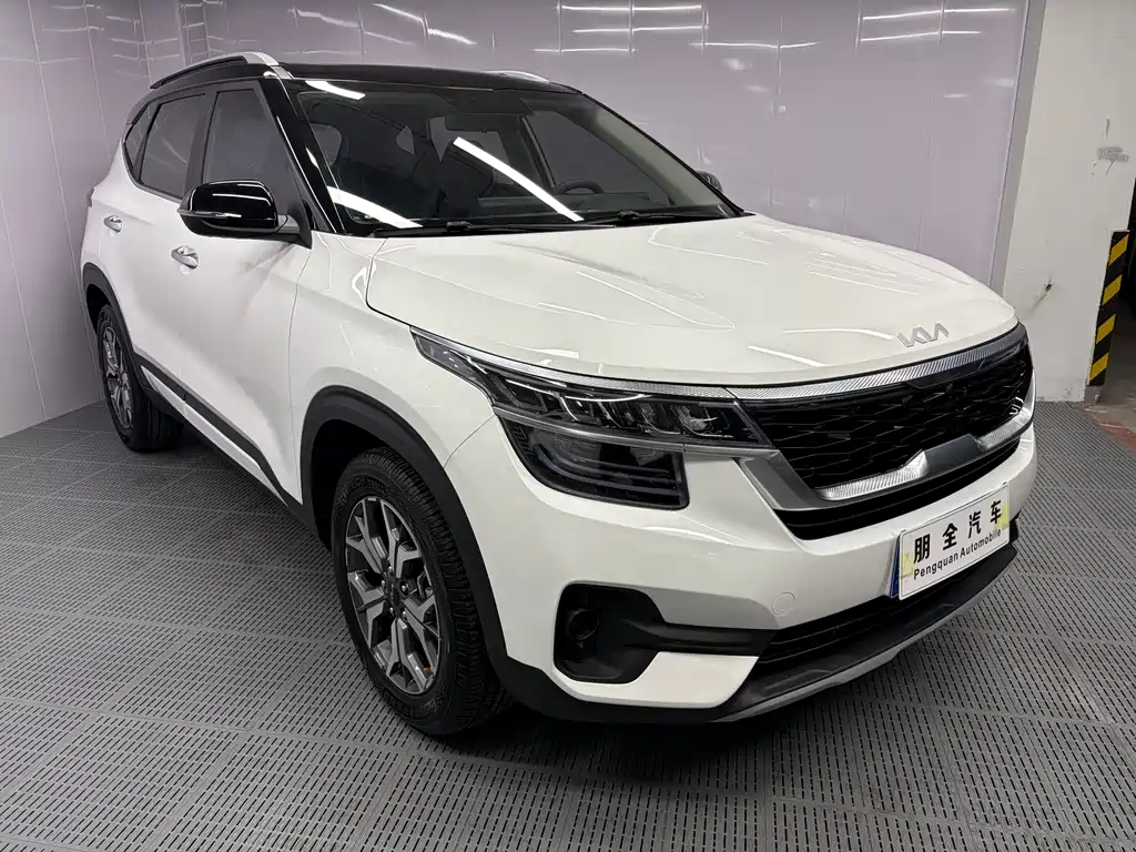 Kia KX3 Proud Running 2022