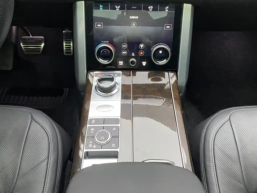 Land Rover Range Rover 2021 — фото 21