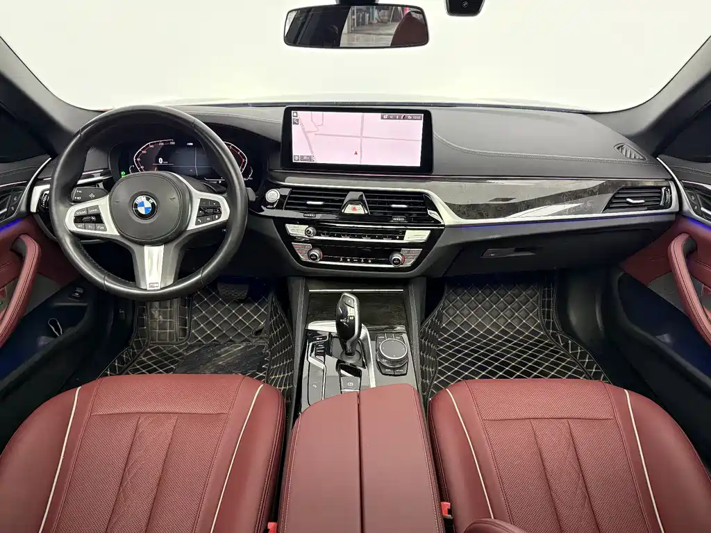 BMW 5 Series 2022 — фото 8