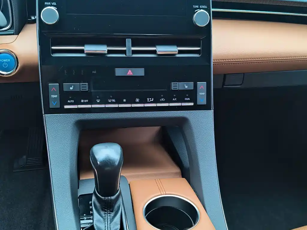 Toyota Avalon 2021 — фото 9