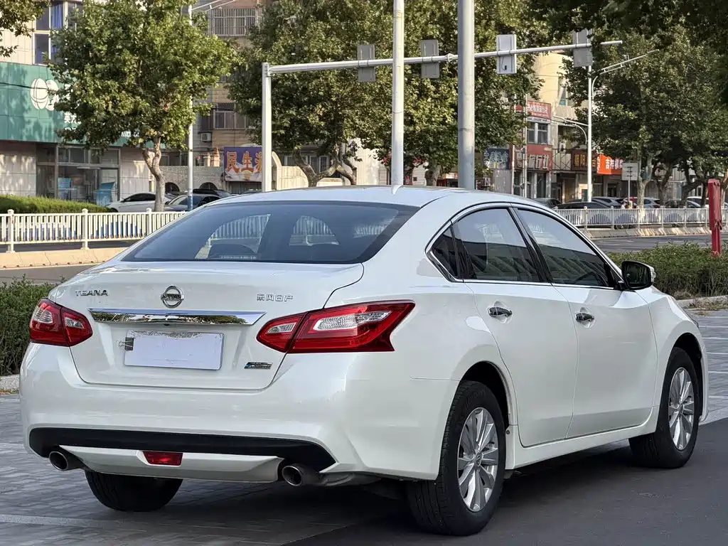 Nissan Teana 2016