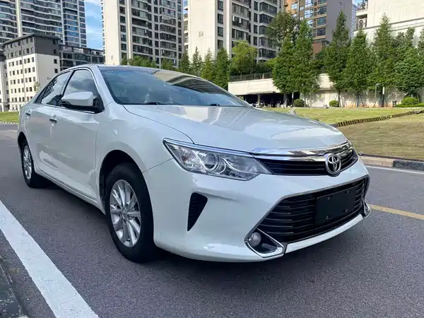Toyota Camry 2017