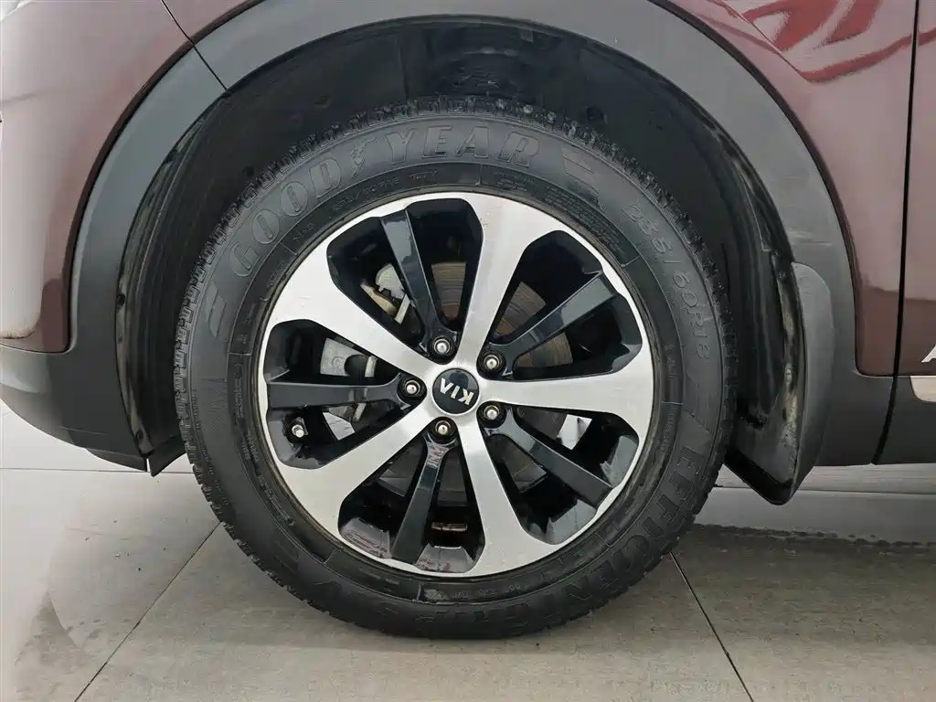 Kia Sorento 2015 — фото 17