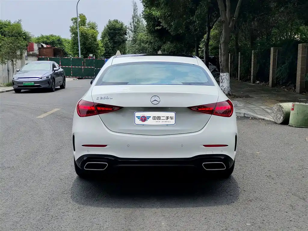 Mercedes-Benz C-Class 2022