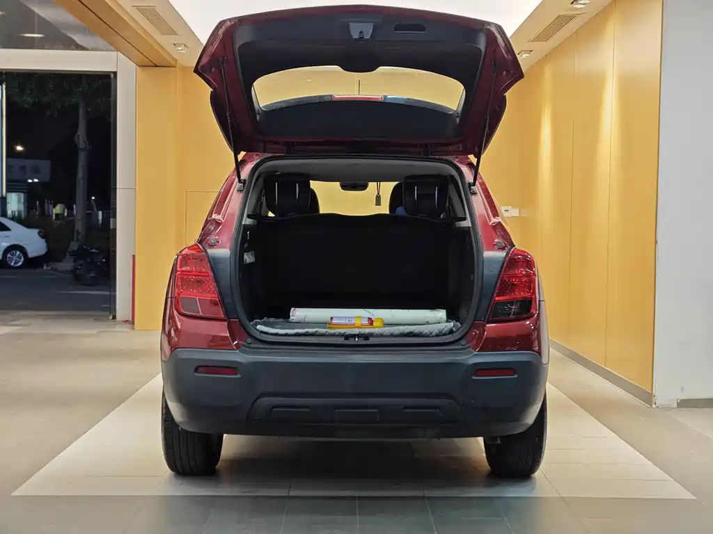 Chevrolet Trax 2015 — фото 26