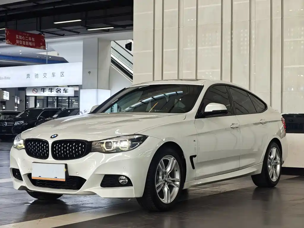 BMW 3 Series GT 2019 — фото 1