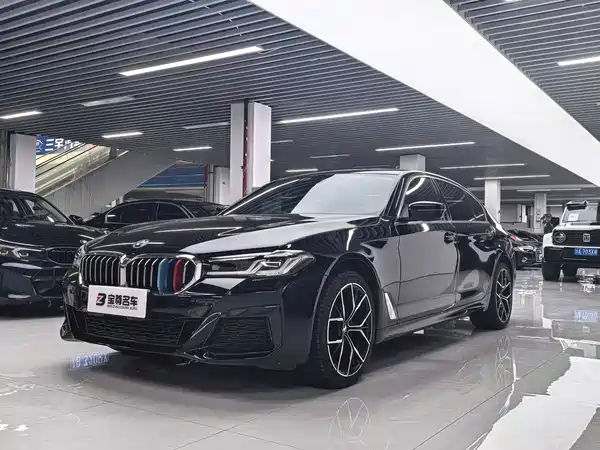 BMW 5 Series 2022