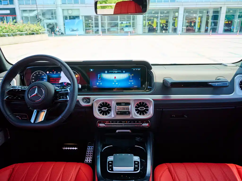Mercedes-Benz G-Class 2025 — фото 13