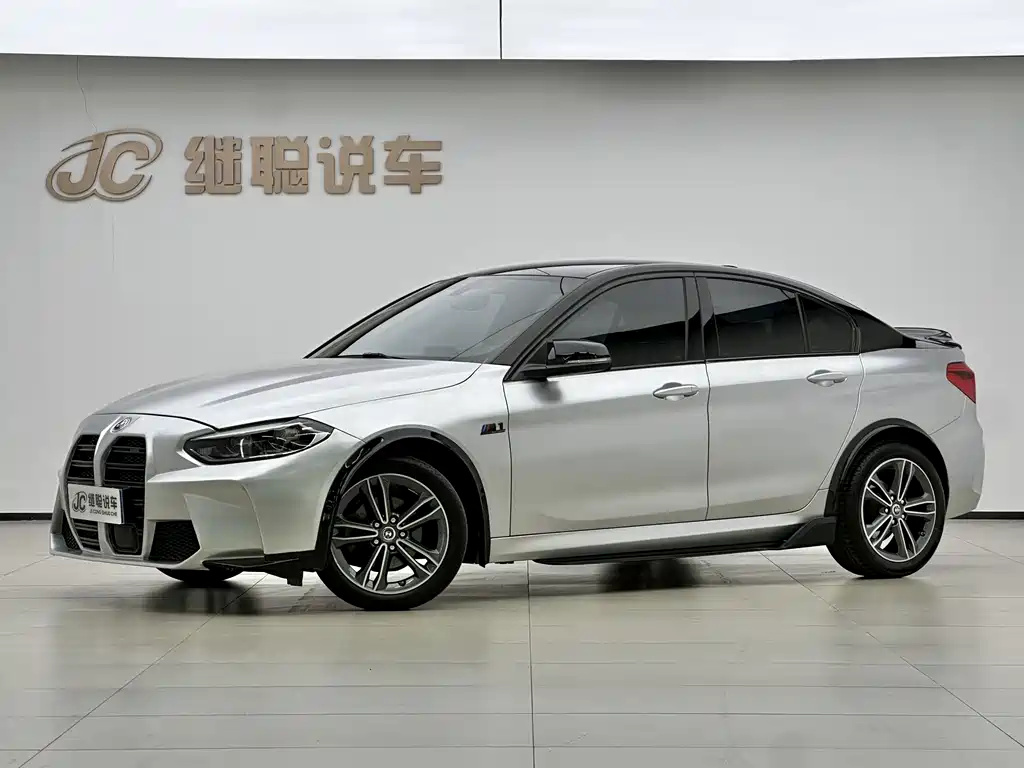 BMW 1 Series 2023 — фото 1