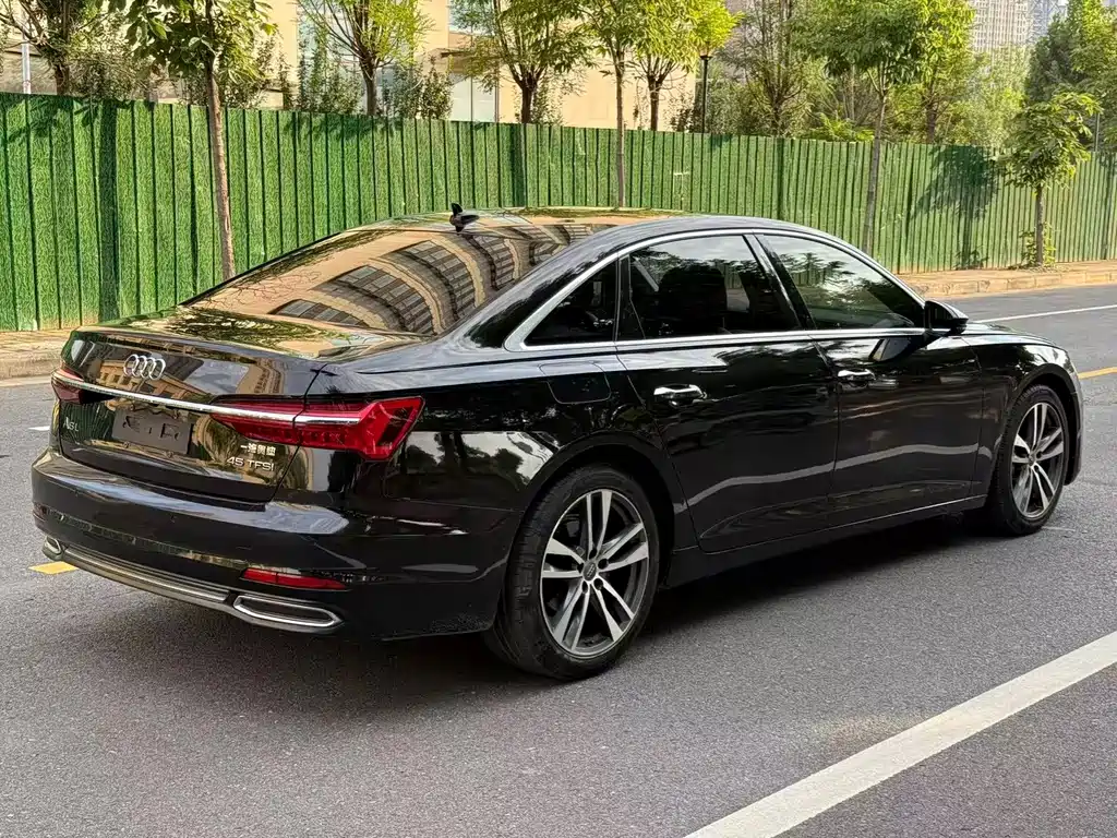 Audi A6L 2019