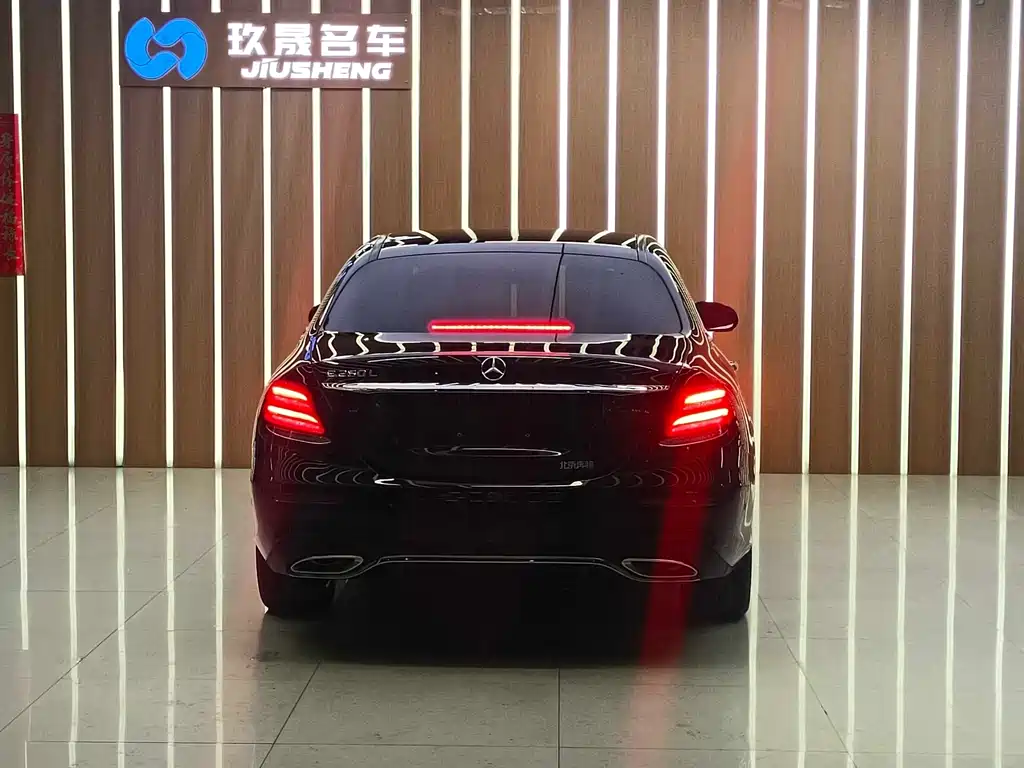 Mercedes-Benz E-Class 2019