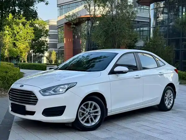 Ford Escort 2020