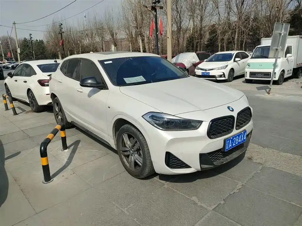 BMW X2 2023 — фото 3