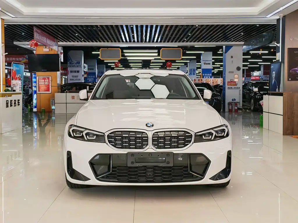 BMW 3 Series 2024