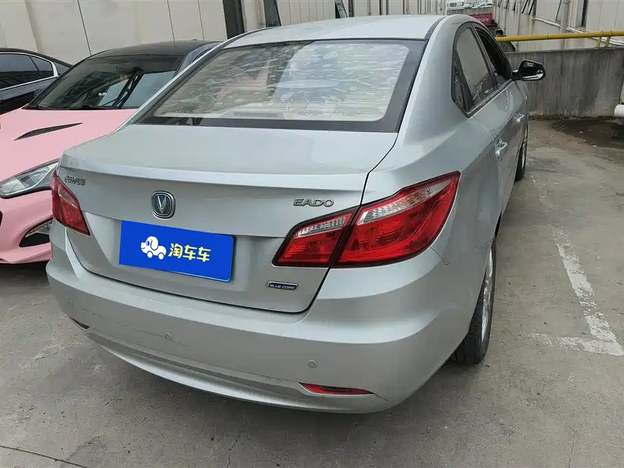 Changan Eado 2013