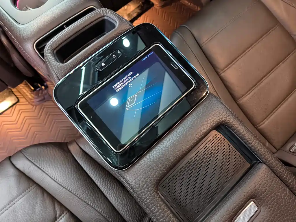 Mercedes-Benz GLS 2021 — фото 29
