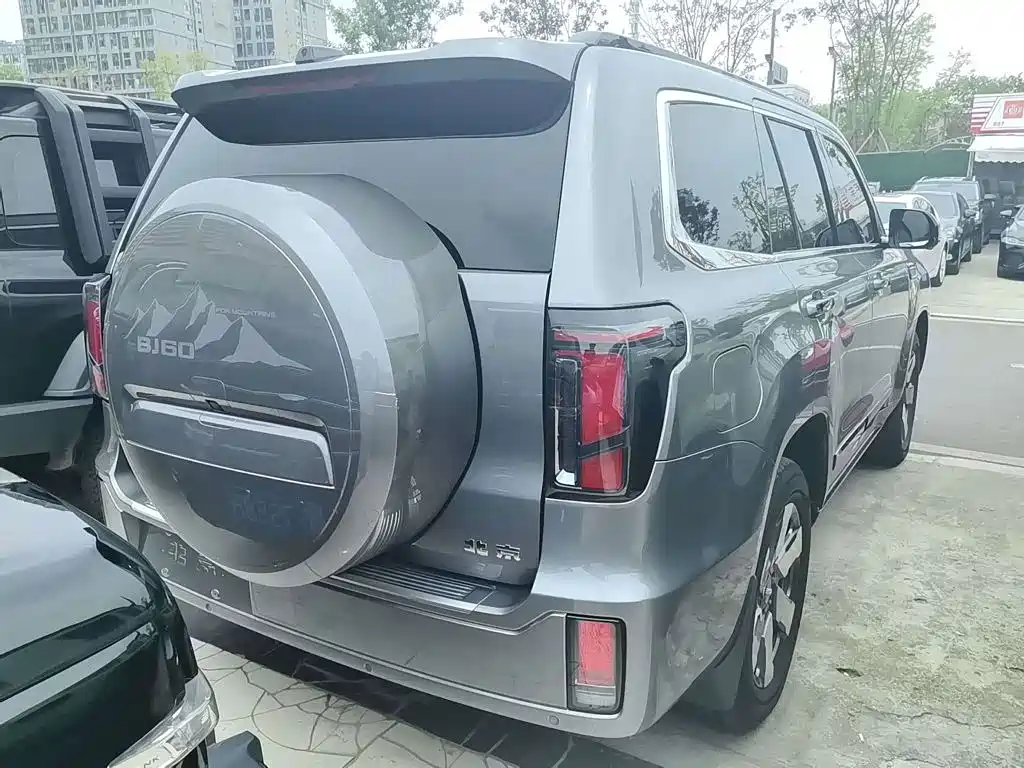BAIC BJ60 Extended Range 2024 — фото 14