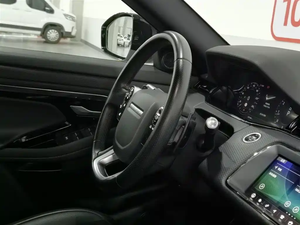 Land Rover Evoque 2020 — фото 22
