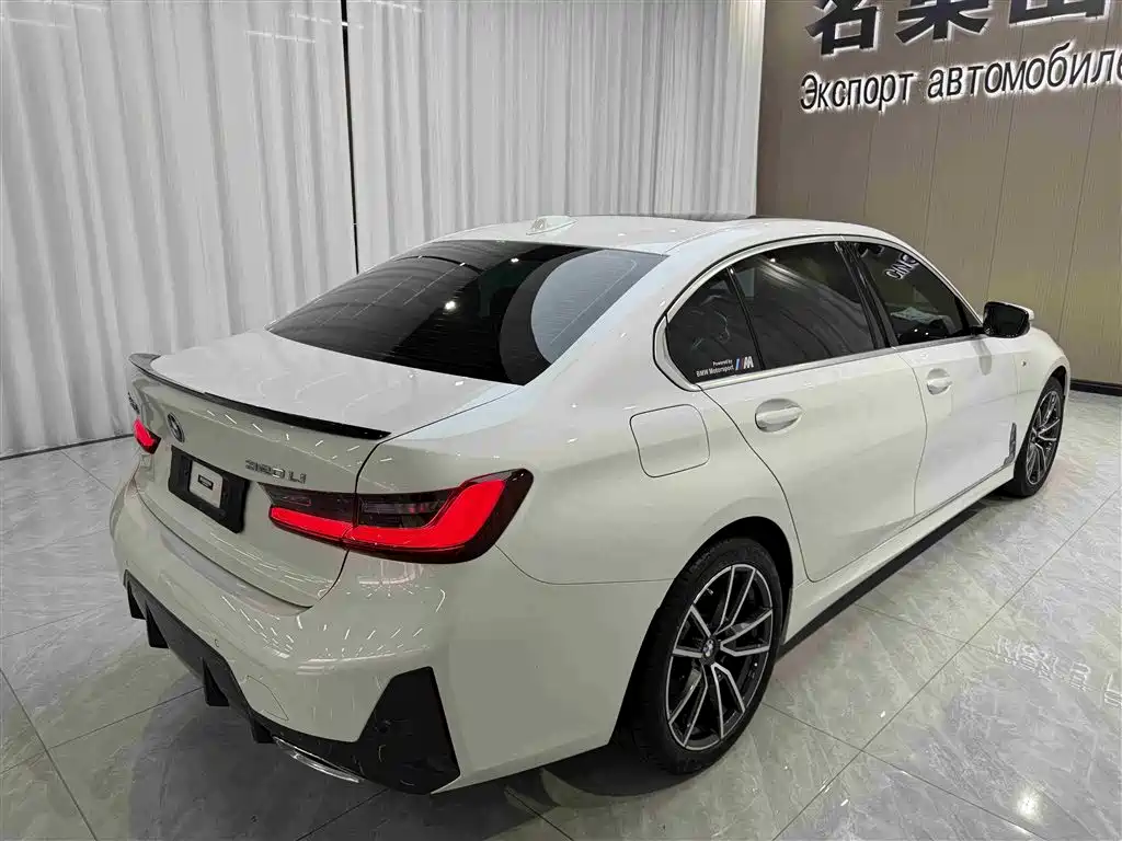 BMW 3 Series 2023 — фото 18
