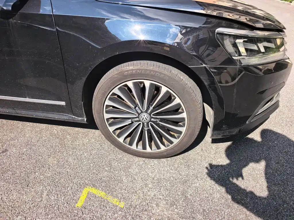 Volkswagen Passat 2016 — фото 24