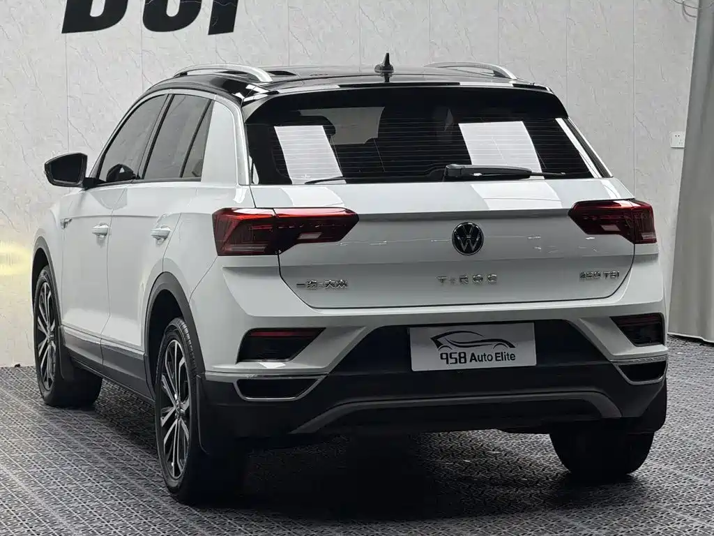 Volkswagen T-Roc 2022 — фото 12